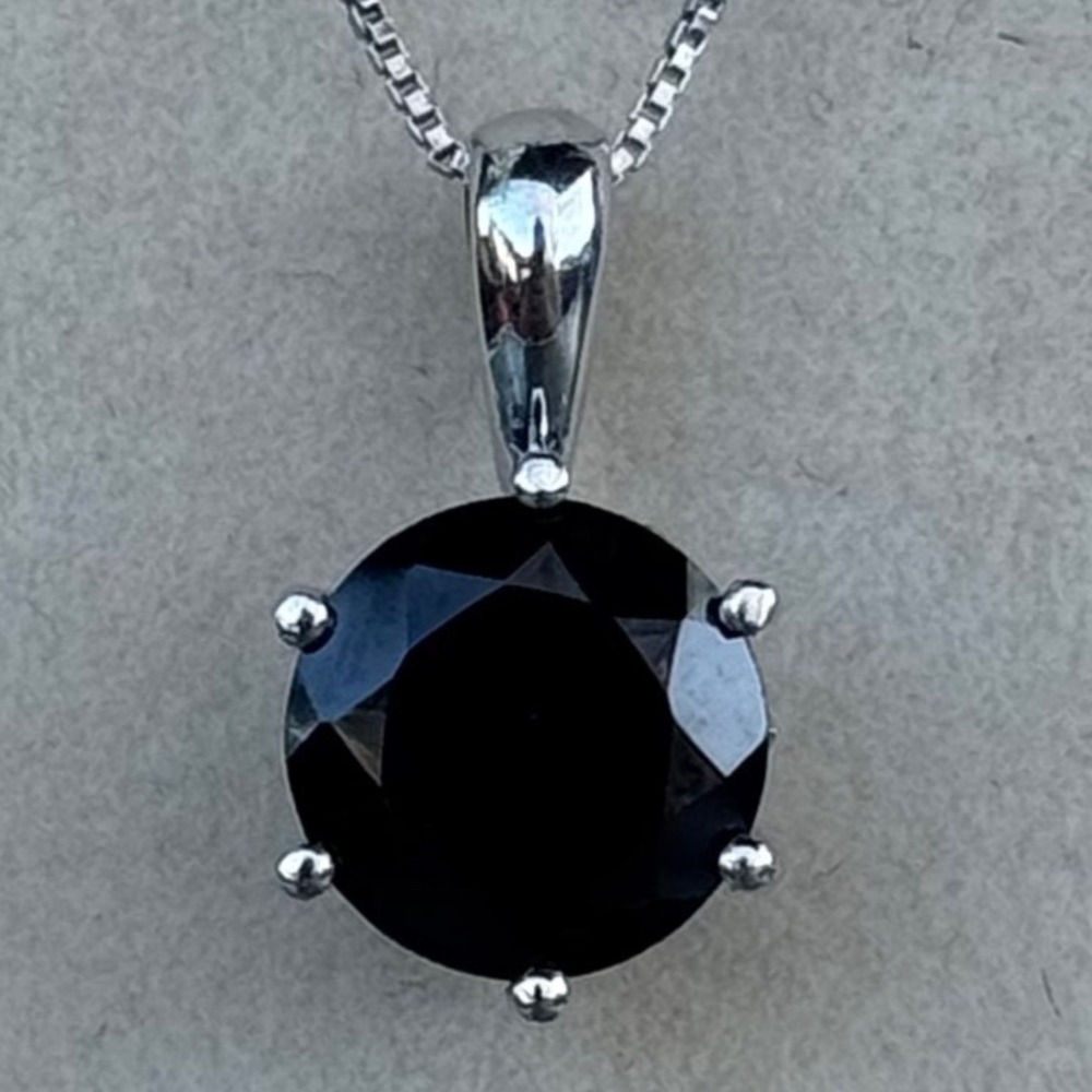 925 GIE India Round Natural Black DIamond Solitaire Pendant w Box Chain Necklace